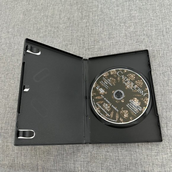 Catholicism EPISODES 5&6 DVD Very Rev. Robert E. Barron Journey around the world - Picture 8 of 10